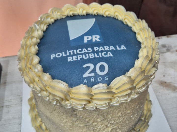 WhatsApp Image 2025-11-11 at 17.58.29 b